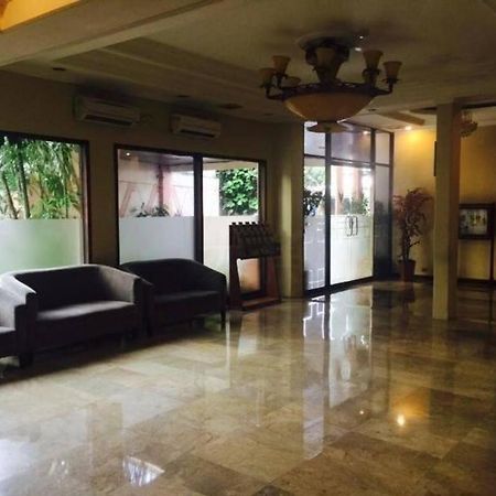 Hotel Menteng 2 Jakarta Bagian luar foto