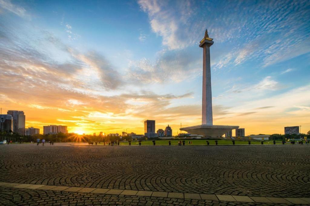 Hotel Menteng 2 Jakarta Bagian luar foto