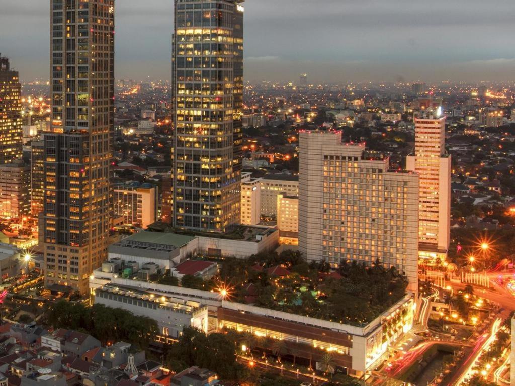 Hotel Menteng 2 Jakarta Bagian luar foto