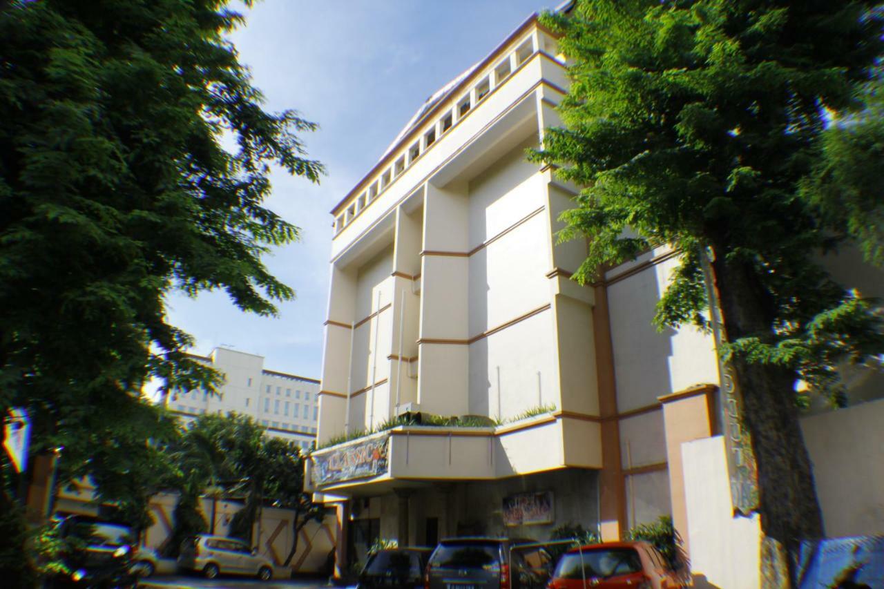Hotel Menteng 2 Jakarta Bagian luar foto